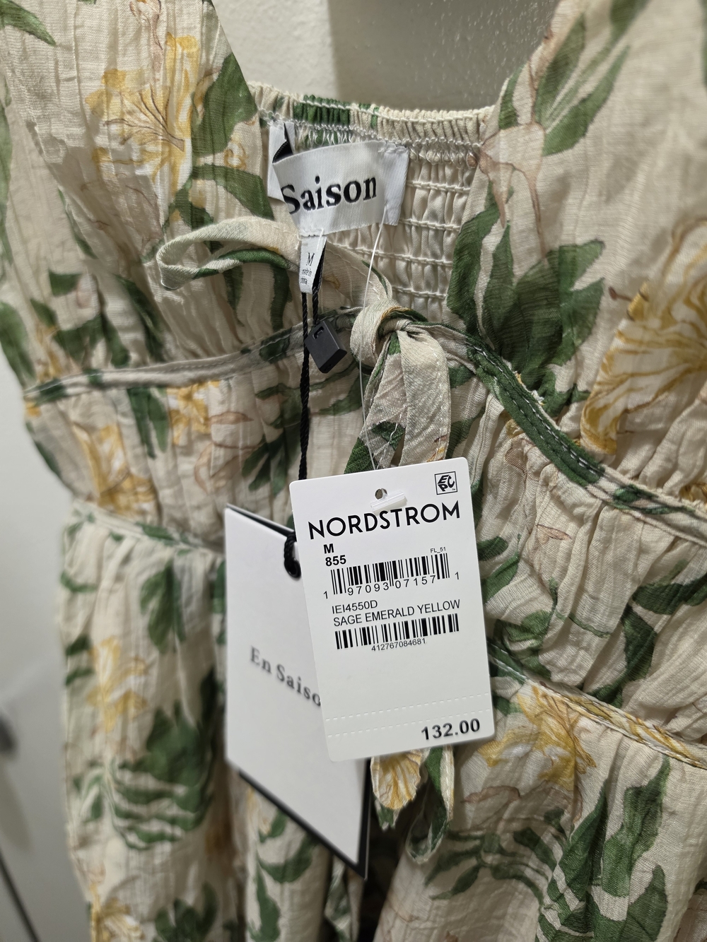 ​En Saison Floral Smocked Midi Dress with Fabric Tassels - NWT - Picture 6 of 14